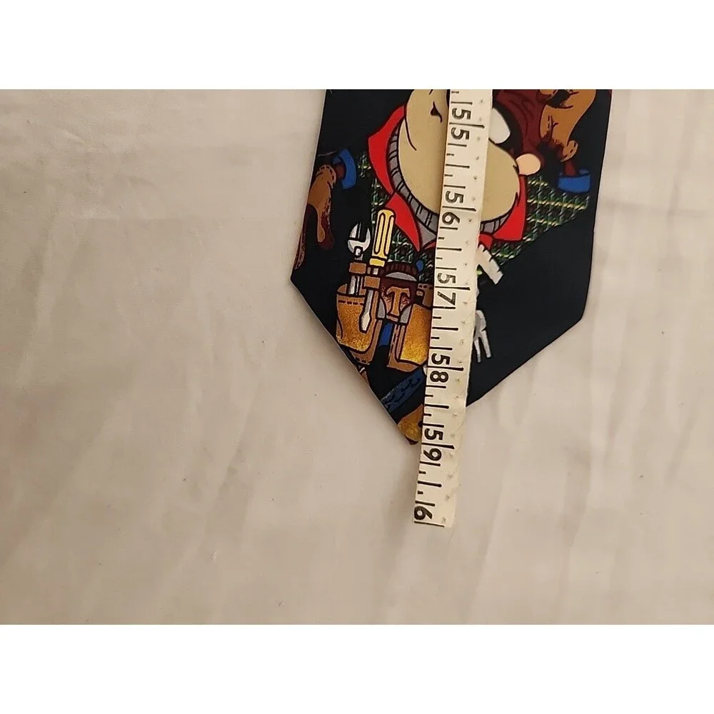 Vintage 90’s Looney Tunes Mania Carpenter Taz, Bugs Bunny & Wiley Coyote NeckTie